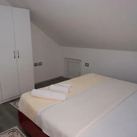 Apartament Kings *