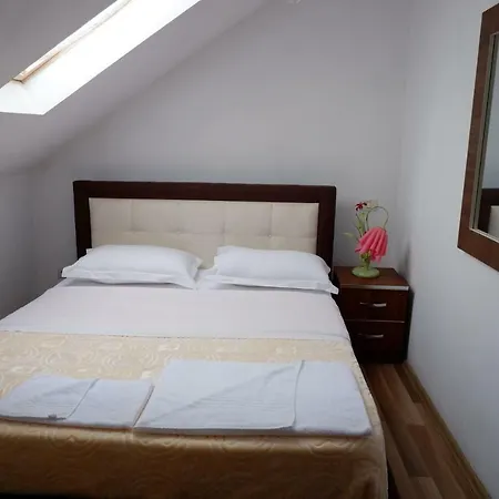 Διαμέρισμα Kings Bajram Curri